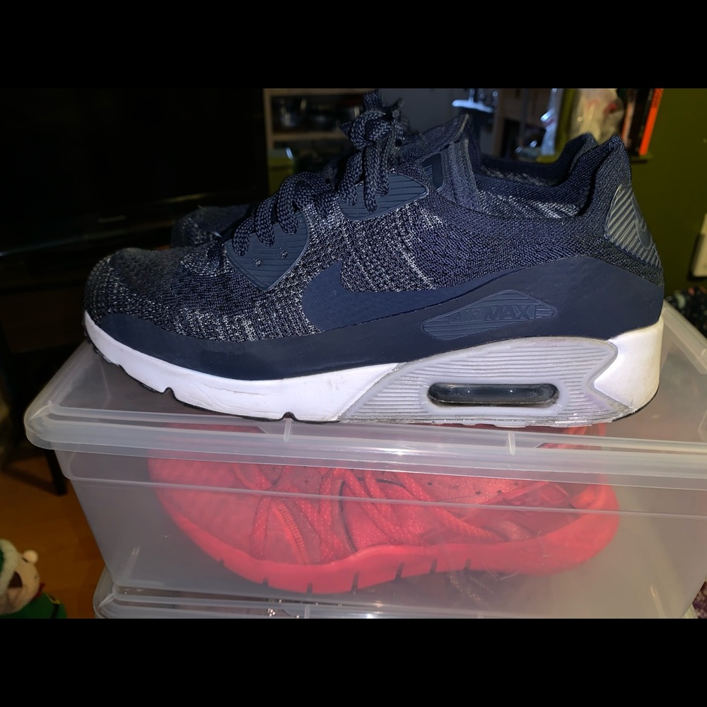 Nike Air Max 90 Ultra 2.0 Flyknit Sneakers